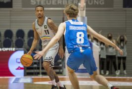 Jena Paderborn 23102021 0005